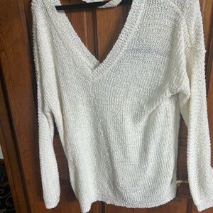 Forever 21 White V-Neck Ribbed Sweater